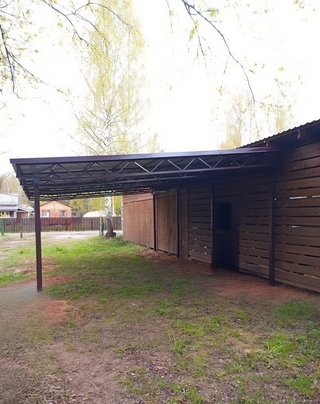 Односкатный навес из профнастила для хоз.постройки